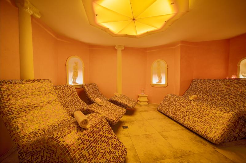 Tepidarium